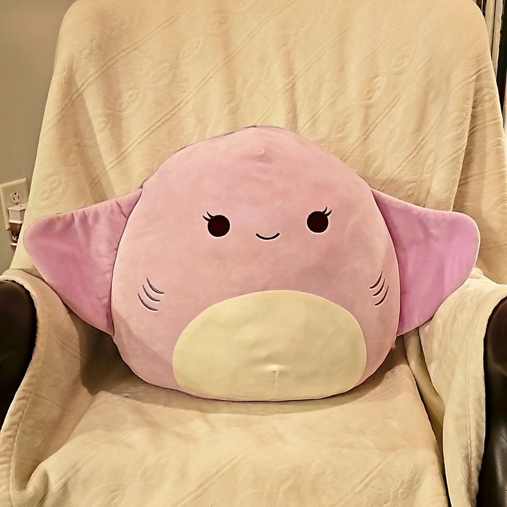 Squishmallow Aziza Stingray